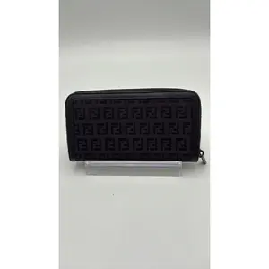 Pre-owned Leather Luxury Bags & Accessories Fendi Zucca Zippy Long Wallet Date Code: 22898M0024038C