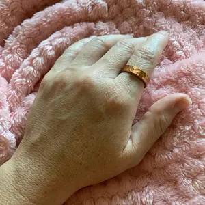 Adjustable Hammered Ring Brushed Finish pink