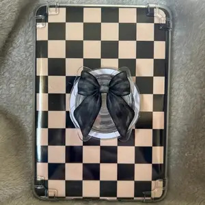 Black bow MagSafe Kindle Grip | Coquette bow | Kindle Holder | Kindle Accessories | Phone Holder | Ereader accessories | Bookish gifts