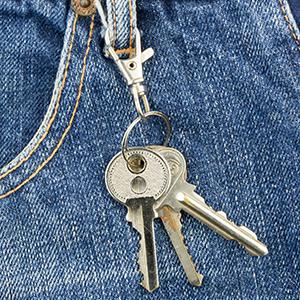 Mother Day Gift 60PCS Keychain Making Kit, Including 30PCS Keychains Clips Hooks and 30PCS Key Chain Rings, Lobster Claw Clasps with Keychains Rings Accessories for Jewelry Making