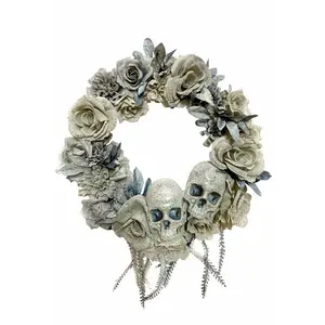 20" Wreath with Skull & Roses Decoration