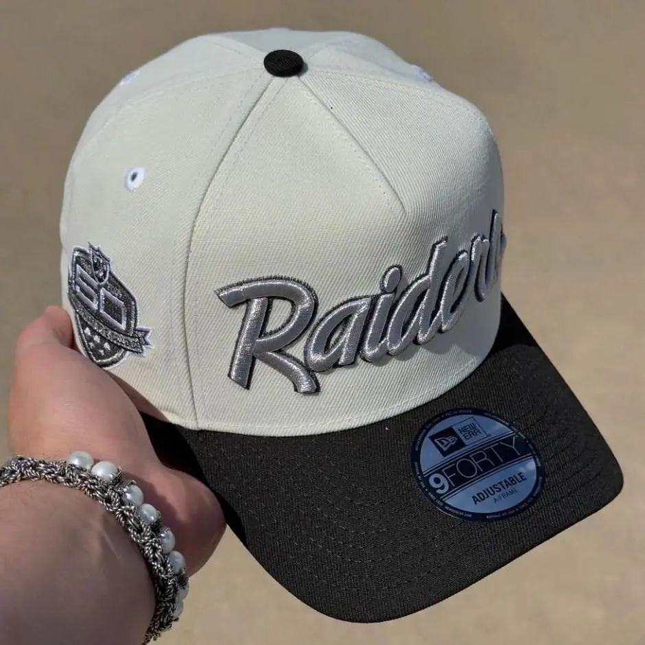 New Era Las Vegas Raiders 9FIFTY Cap White black Design NFL Football Team Inspired Snapback Hat Embroidered Logo Hip Hop Style