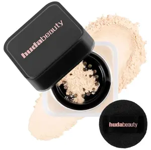 HUDA BEAUTY Mini Easy Bake Loose Baking and Setting Powder Pound Cake 0.21 oz/6 g Matte Finish with Vitamin E & Rice Starch for 18hr Wear - Makeup