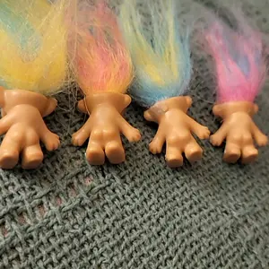 20pcs Colorful Long-Haired Plastic Ugly Doll Figurines, Unique Small Statues for Decorative Gifts, Collectible Room Decor, Suitable for Easter and Birthdays