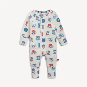 Magnetic Me Team Goals USA Right Fit Magnetic Coverall