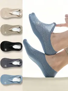 5 Pairs Men's Solid Color Socks, Summer Mesh Large Hole Design, Waterproof Breathable, Non-Slip Low Top, Office Casual Invisible Socks