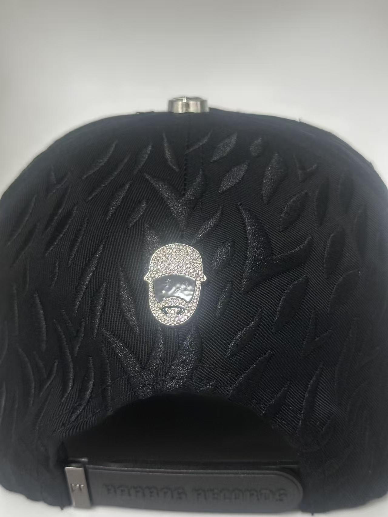 Rhinestone 3 Star Streetwear Snapback Hat - Black Textured Embroidered Hip Hop Baseball Cap, Unisex Adjustable Urban Street Style Headwear