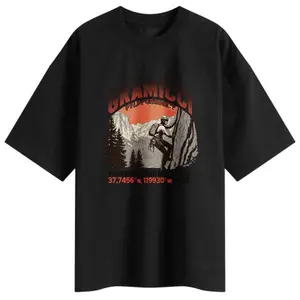 Gramicci Oversized Black T-Shirt with Mountain and Text Print for Outdoor Activities Menswear Top Casual Rock Style Crew Neck Short Sleeve