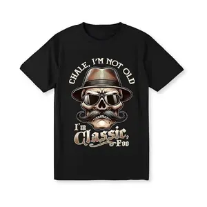 Men's "I'm Not Old, I'm Classic Foo" Graphic Tee - Funny Cholo Chicano Lowrider Design Men's Casual Western Graphic T Shirt Subtle Anime Print Cotton Short Sleeve Round Neck Funny Cholo Design All Season Apparel Grunt Style Apparel