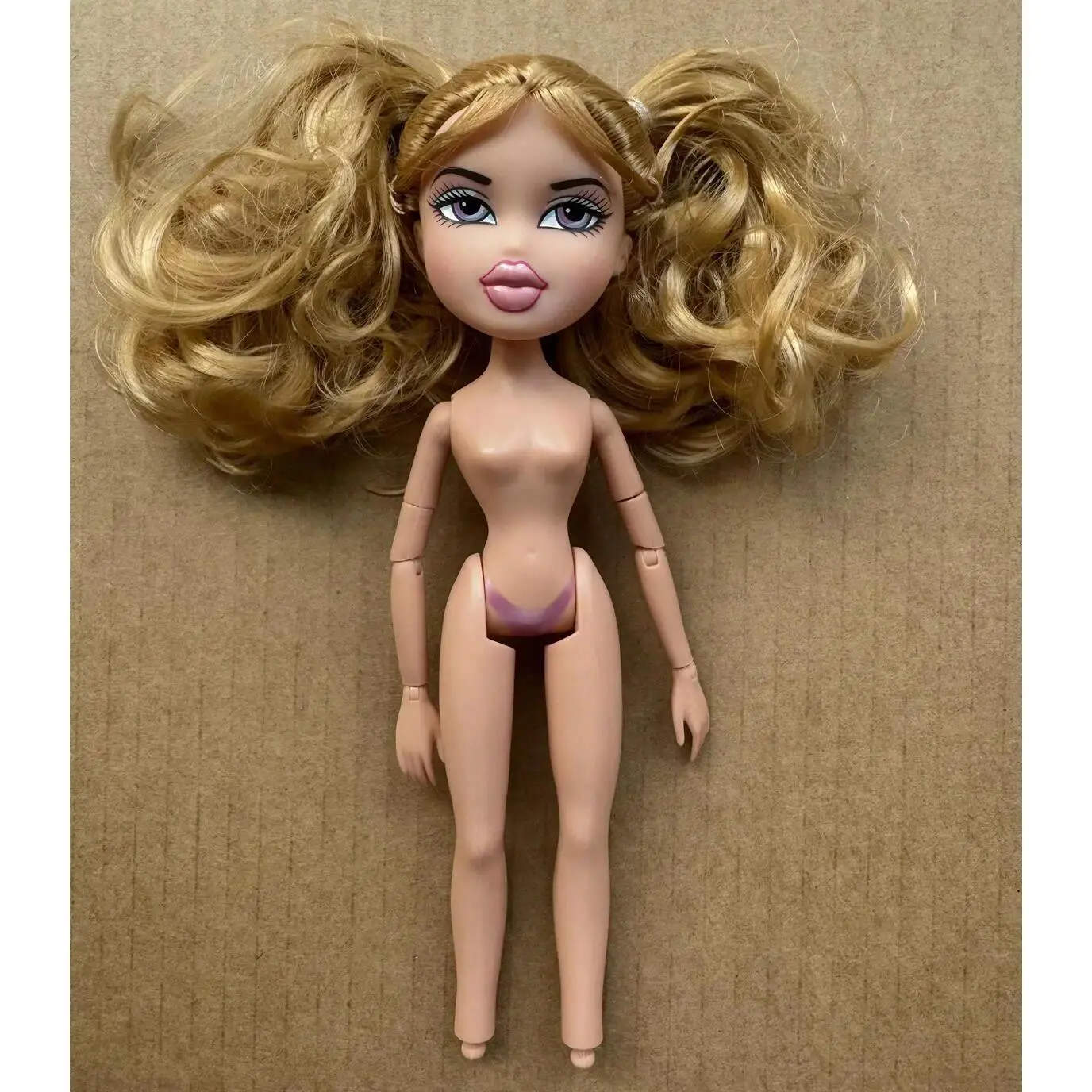 2001 Version Original Brazz Doll Multi-Joints Movable Vintage Rare Face Doll Heads Doll Shoes DIY Toys Accessories 2001 Version Original Brazz Doll Multi-Joints Movable Vintage Rare Face Doll Heads Doll Shoes DIY Toys Accessories