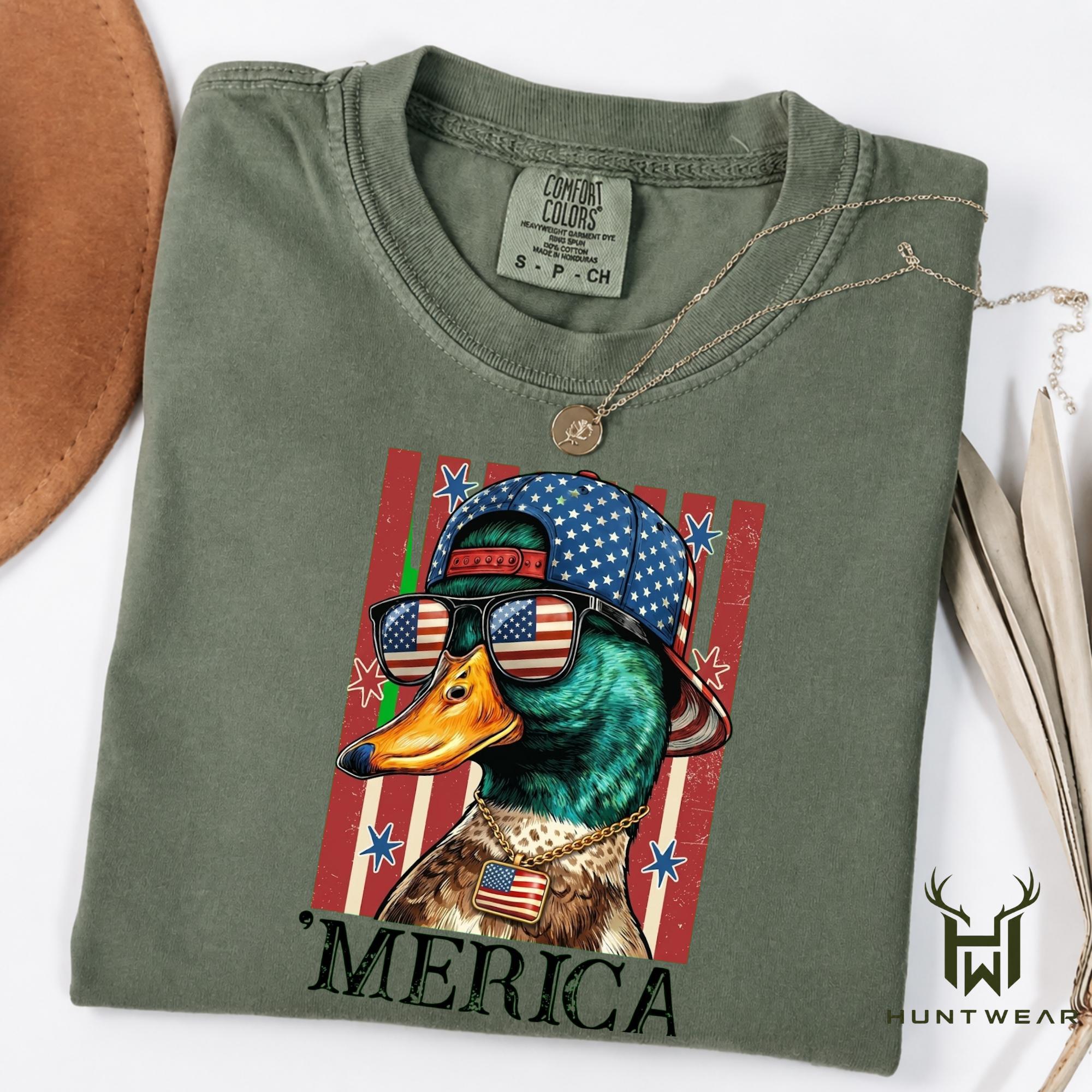 Comfort Colors Patriotic Duck Shirt, Funny ‘Merica Duck T-Shirt, Cool American Flag Duck Graphic Tee, Red White Blue July 4th Shirt, Trendy Cartoon Animal Tee, USA Holiday Outfit, Soft Washed Cotton Shirt, Unisex Comfort Colors Tee
