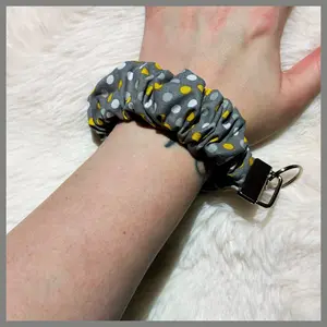 Scrunchie Wristlet Keychain || Grey W/ Polka Dots