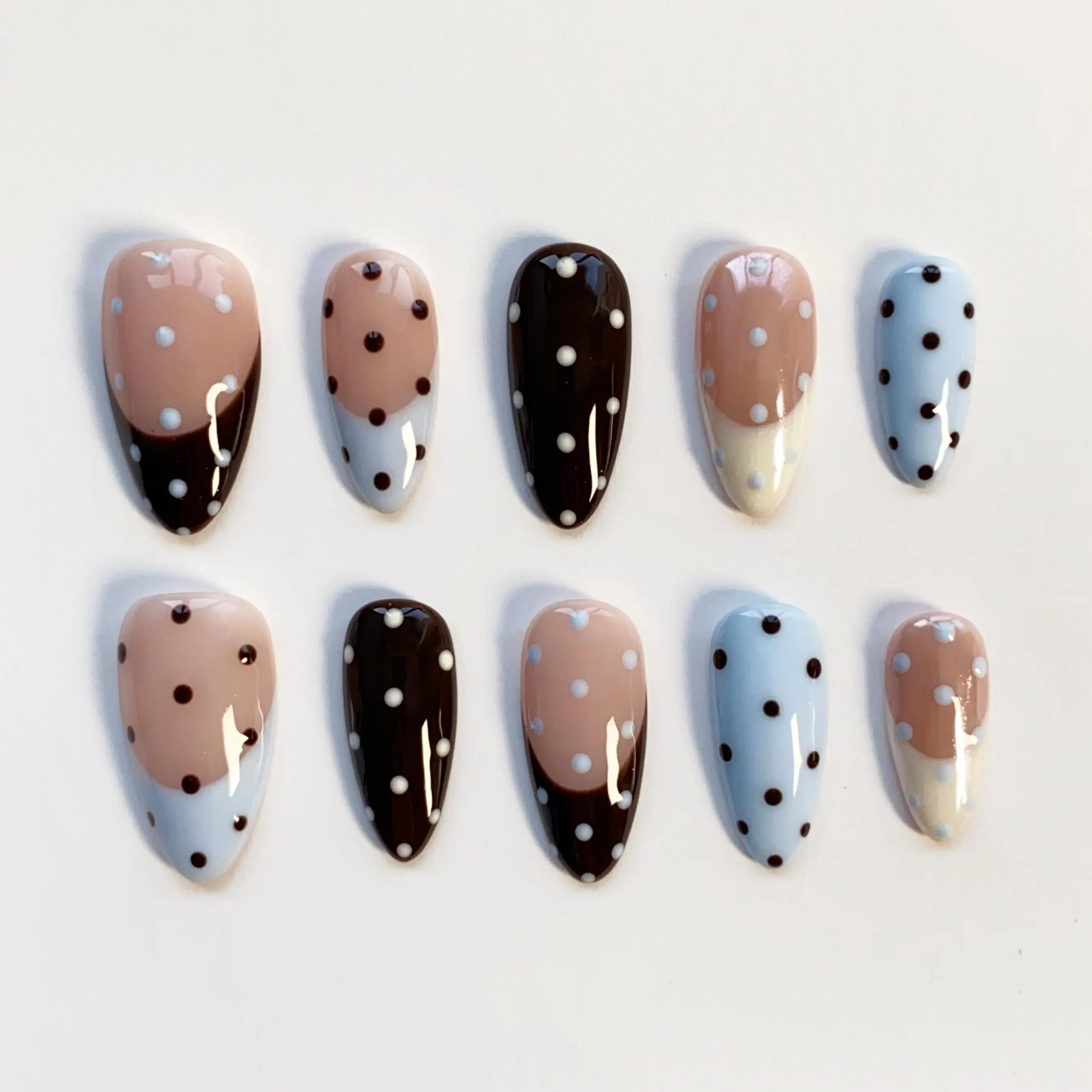 [NEW RELEASE] Baby Blue polka dots nails/Cute press on nails long almond nails/Daily Nails/Cute Nails/Kawaii Nails/Birthday Nails/Fall Nails/Custom Nails