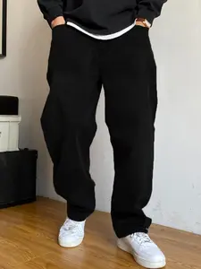 Men's Loose-Fit Denim Jeans, Comfortable Casual Style, Plain Pattern, Button Fly Closure, All Seasons Wear, Trendy Street Fashion, Jean Pants Bottoms