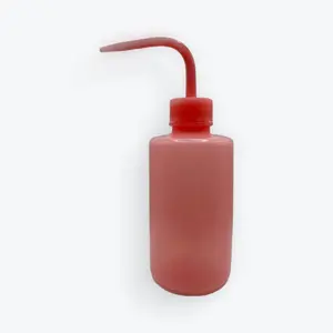 Skin Studio 211 Lash Squeeze Wash Bottle Soft Plastic Narrow Tip for Gentle Cleansing and Rinsing Eyelashes