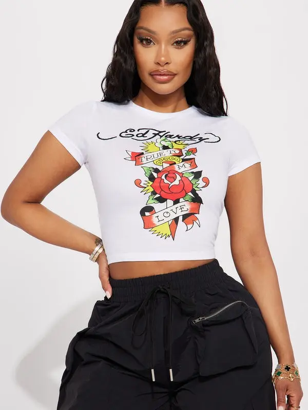 Women's Casual Chic Dagger-and-Rose Fitted T-Shirt, White Womenswear Top