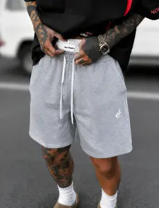 Unisex Y2K street summer casual loose athletic shorts—new faux two-piece design with contrasting colors, double waistband, star print, high-street/hip-hop style, drawstring, elastic waist, breathable and soft retro shorts. Suitable for men’s workouts, run