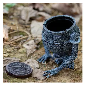 Around The Game, Aerdun's Law Ring Surrounding Warrior Pot Alexander Pot Pot Brother Hand-made Flower Pot Model Ornaments Halloween Christmas Gift Decorative