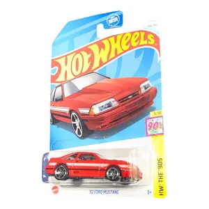 Hot Wheels - '92 Ford Mustang