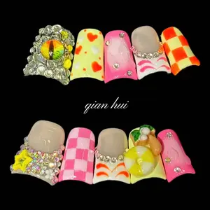 10pcs Handmade Press on Nails, Short Duck Crystal Rhinestone Decor, Luxury 3D Nail Art, Gel Carving, Y2K Nails, Wedding, Christmas, Fake Nails