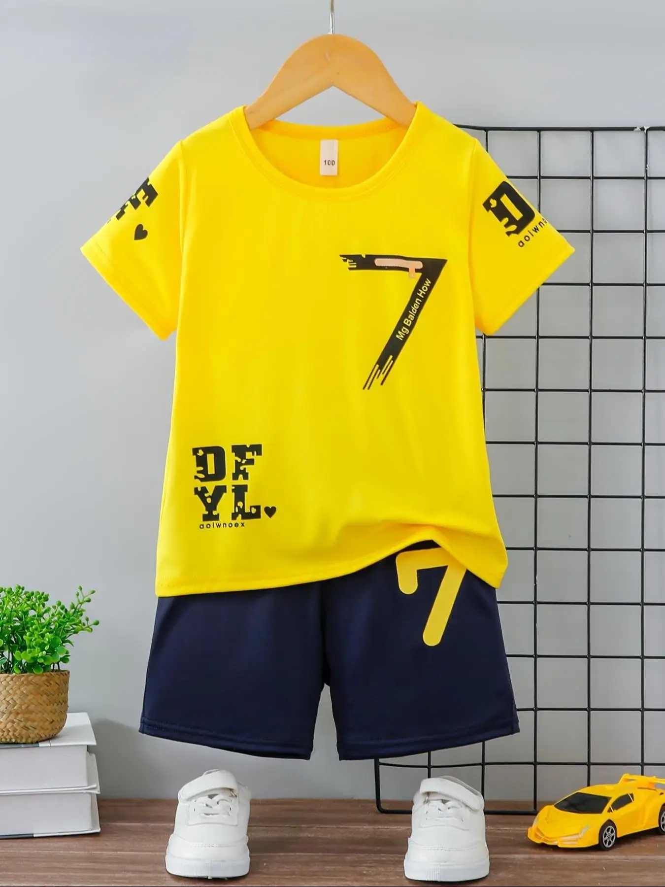 Two-piece Set Boy's Letter Print Short Sleeve Tee & Track Shorts Set, Casual Round Neck T-shirt & Elastic Waist Shorts, Summer Clothes for Kids