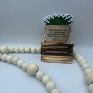 Uplifting Bible Verses: Discover Strength and Hope for Every Life Challenge. 30 Bible verses in a wooden Box