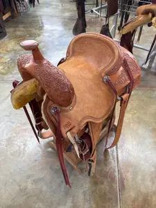 R Bar B Ranch Cutter Saddle, 15" Seat