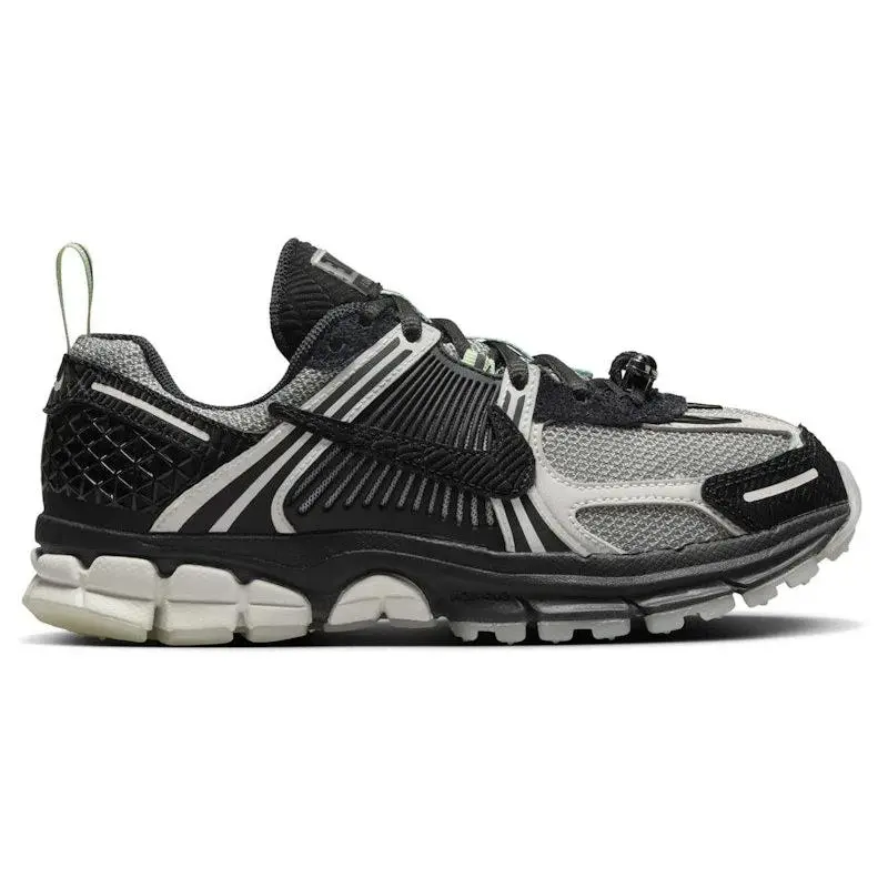 Nike Zoom Vomero 5 Spider (GS) (kids) by StockX