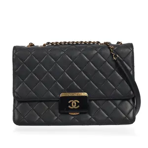 Pre-owned CHANEL Calfskin Shoulder Bags Black 64606584 hz