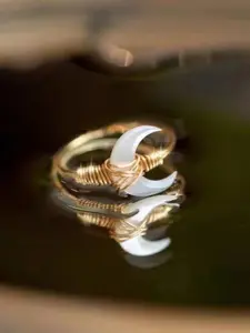 Adjustable Boho Moon Crescent Ring for Women, Vintage Jewelry Accessory for Daily Wear and Parties, Zinc Alloy Material, All Seasons