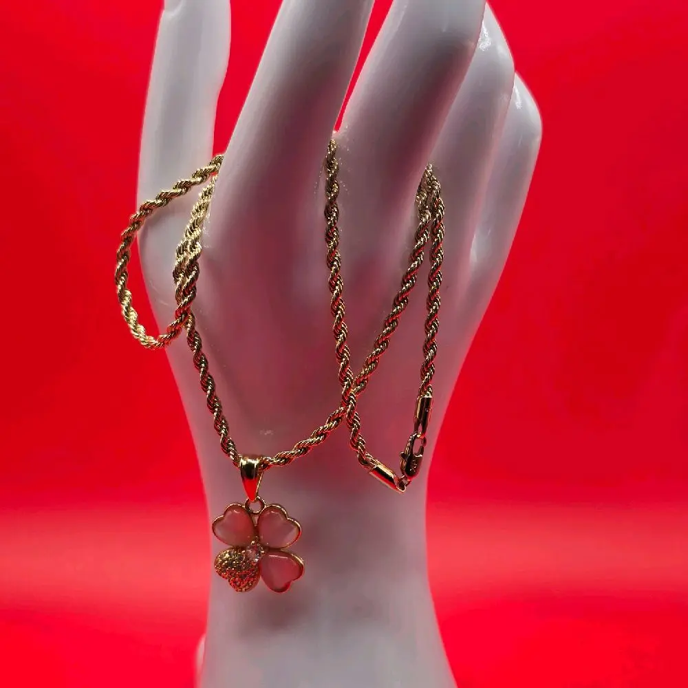 Stainless Steel Torsal Chain with Flower Pendant for Women