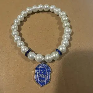 Pearl Zeta Phi Beta bracelet