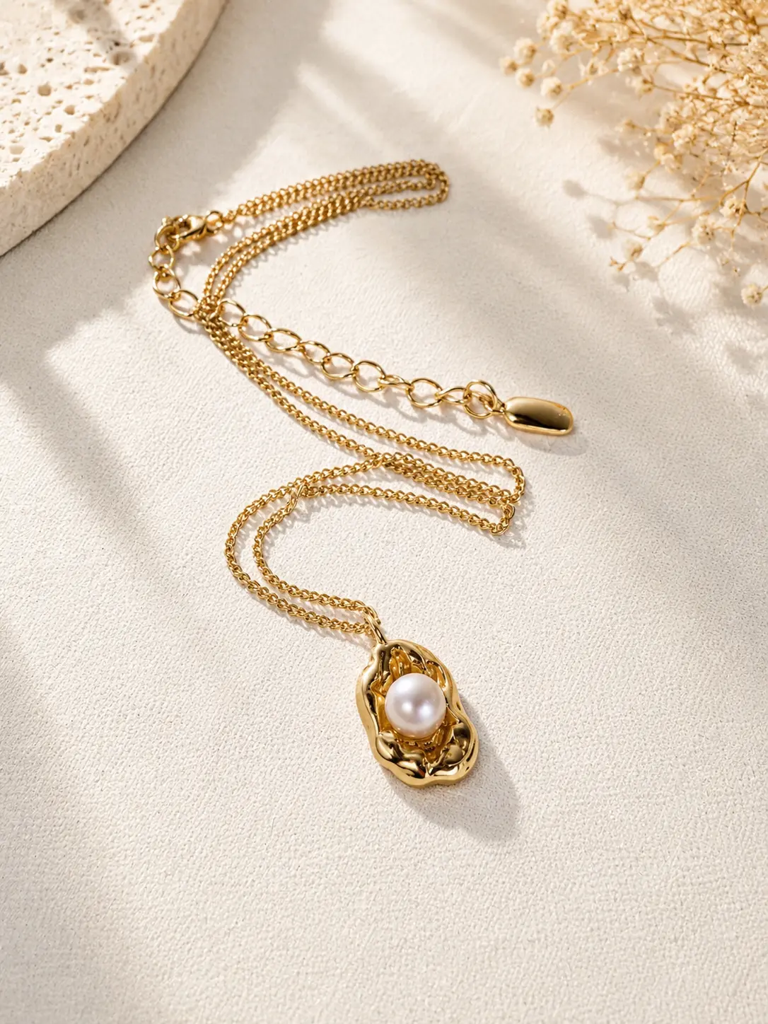 Vintage Pearl Pendant Necklace | S925 Sterling Silver Gold-Plated Necklace | Real Freshwater Pearl Necklace |