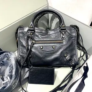 Pre-owned Balenciaga Leather Shoulder Bags 7.8'' R4019 Shoulder Bag C5434148185 0403 T1 Chloe