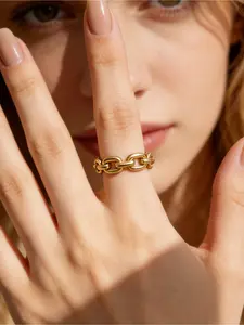 1pc Classic Chain Design Ring Street Style 18K Gold Plated Stainless Steel Jewelry Accessory  Women Personalized Stackable Ring Stacking Rings
