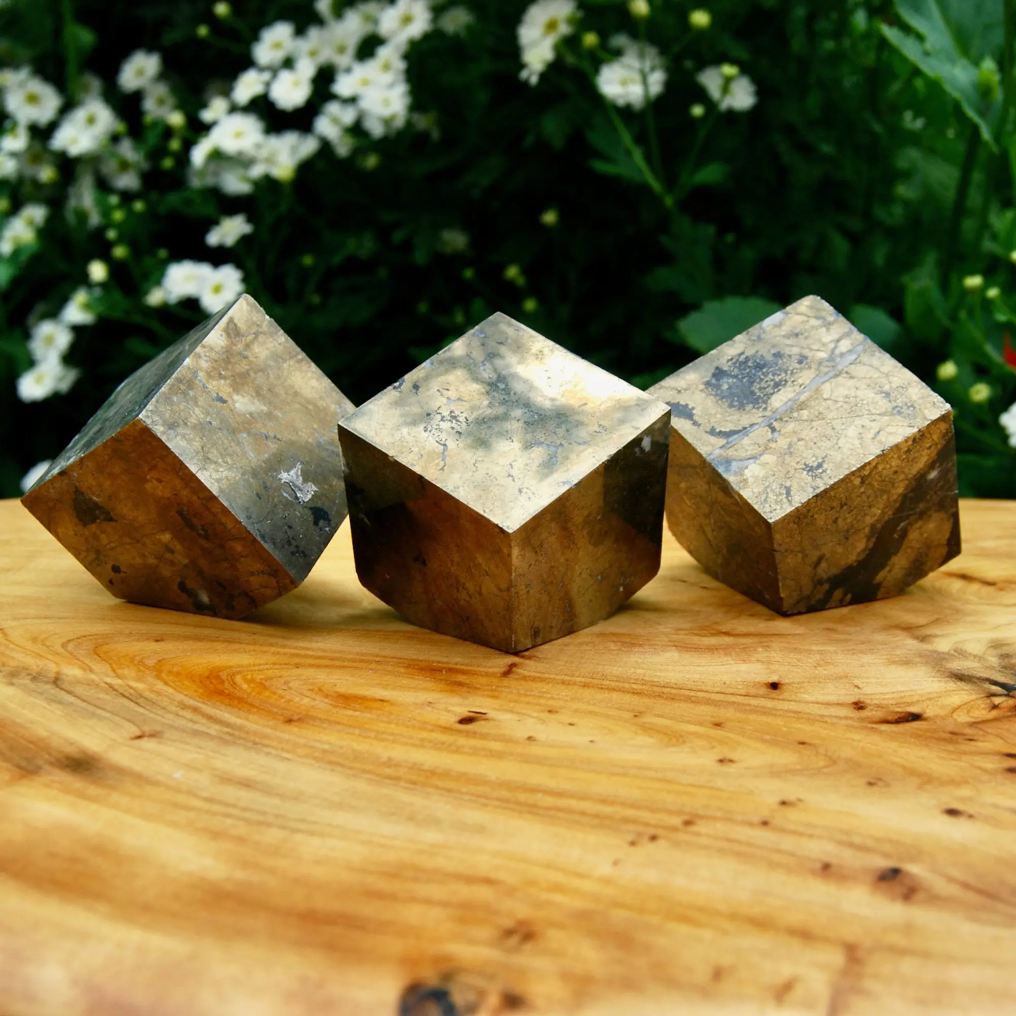 ONE Large Polished Pyrite Crystal Cube 40mm
