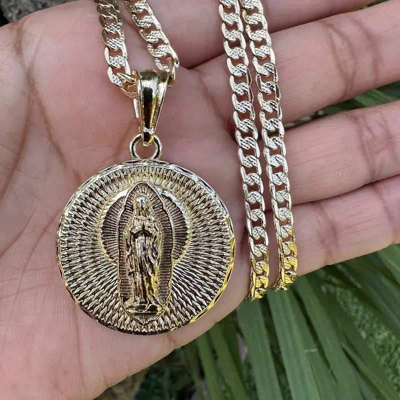 Round Virgen Necklace with Chain