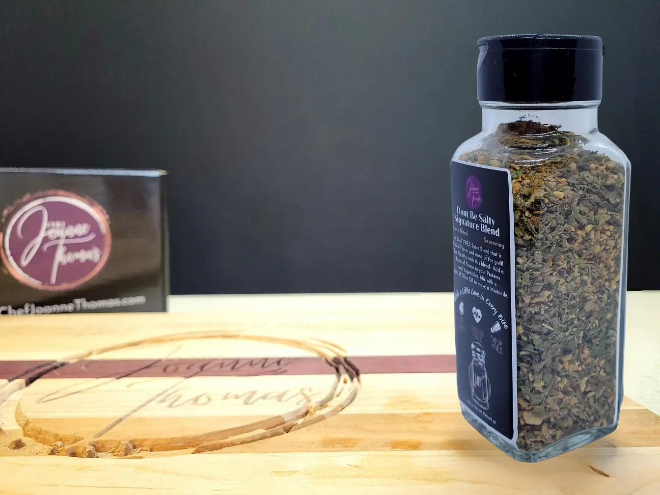 "Don't Be Salty" Signature Spice Blend - Salt Free Spices in Glass Jar with Black Lid