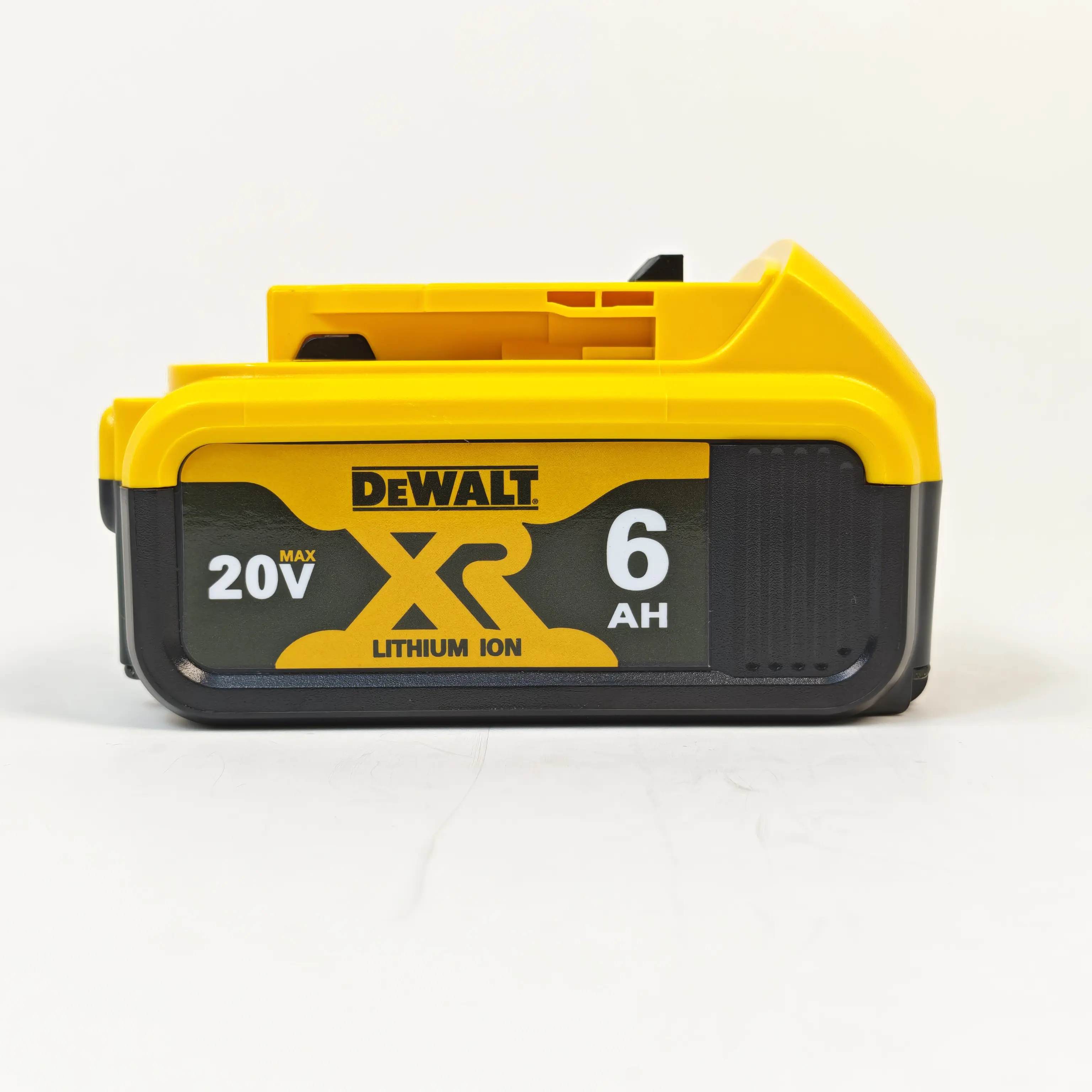 DEWALT 20V 6.0Ah Rechargeable Lithium-Ion Power Tool Battery - High-Capacity, Built Tough for Heavy-Duty Jobs, Ultra-Durable, Long Runtime, New Upgrade (Compatible with DEWALT 20V Power Tool Batteries), High Capacity Batteries