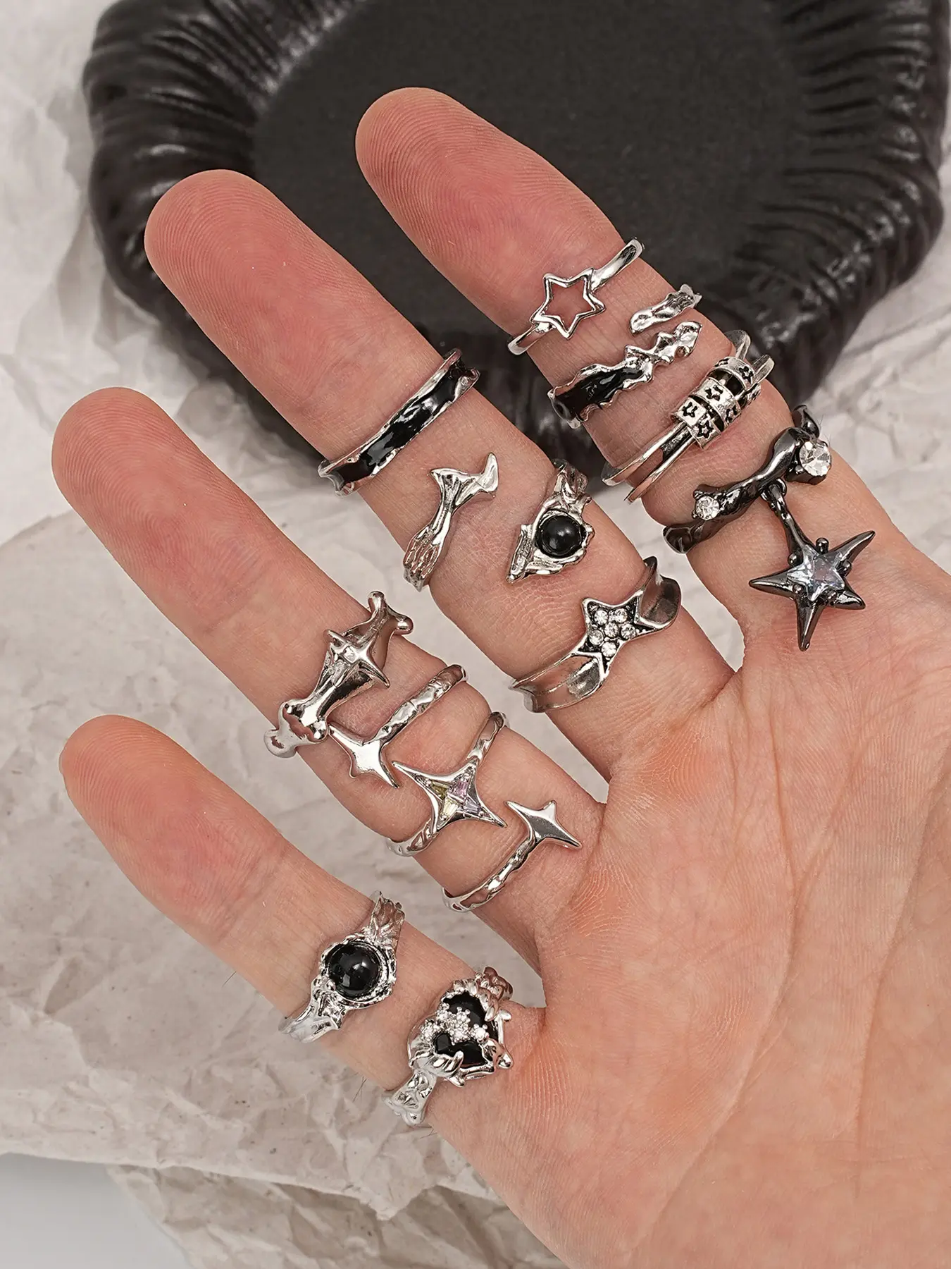 European and American Fashion Dark Style Star Ring Set, Dark Aesthetic Rings, Trendy Unique Patterns Pentagon Rings, Geometric Design Ring, Fashion Stackable Rings, 11-Piece Jewelry Collection