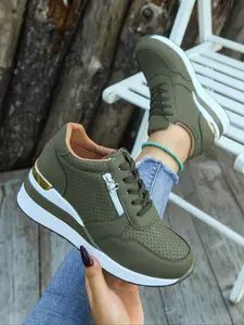 Women's Slip-On Sneakers, Low Top Trainer, Comfortable Casual Shoes for Daily Wear & Outdoor Activities, Fashion Design Meets Modern Trends