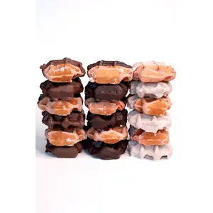 Bruges 6-Pack: Strawberry Dipped Chocolate Liège Waffles