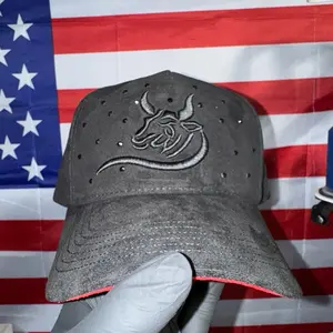 Bull EJ HAT GAMUZA 100% Polyester Black 5-Panel Tencel Solid Snapback Cap with Bull Logo and Adjustable Snapback Closure