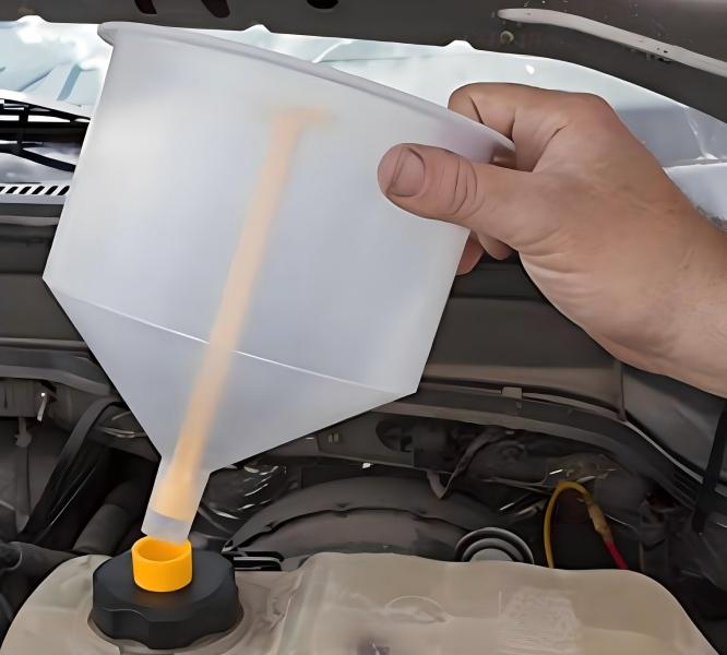 15PCS Universal Coolant Filling Funnel Kit | No-Spill Spill-Proof Radiator Bleeder Tool for Most Cars & Vehicles