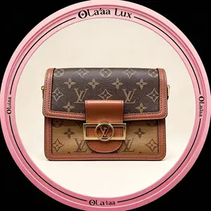Pre-owned Louis Vuitton Dauphine Monogram Shoulder Bag Small C19496783372