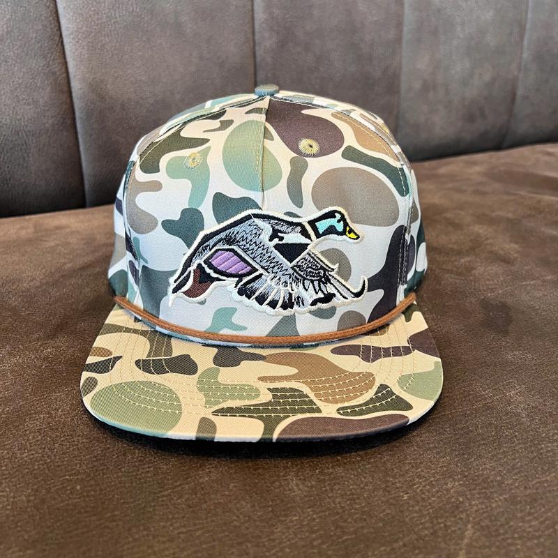[Hunting Gear] Mallard Duck Camo Rope Trucker Hat - Snapback Cap for Men - Valentine Gift for Him - Accessories - Unisex Style