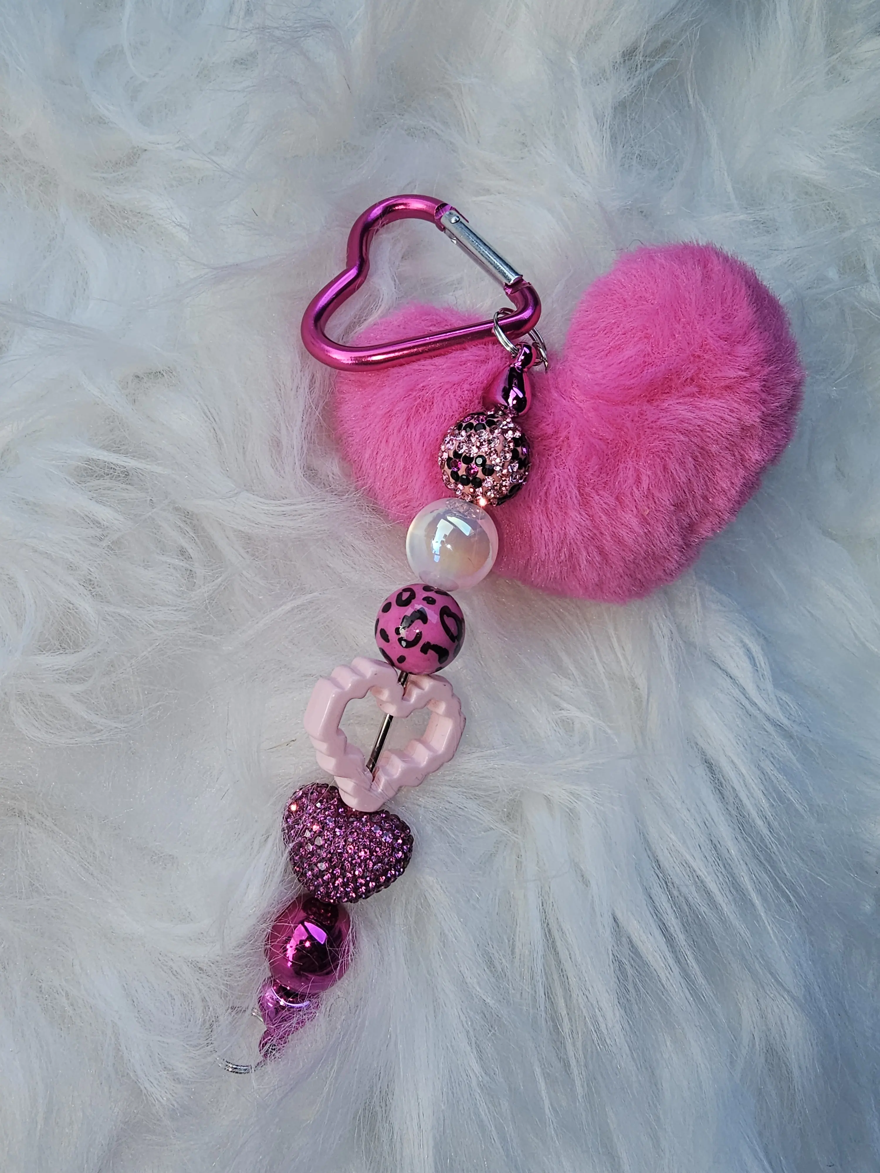 Bright pink heart cheetah keychain