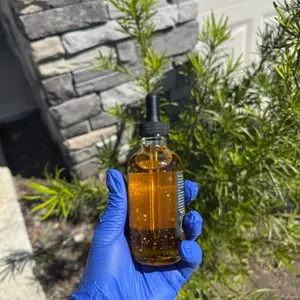 LiiNaturalz Golden Growth Hair Oil Ayurvedic Infused Haircare Treatment 4oz Chemical & Cruelty Free Herbal Blend for All Hair Types