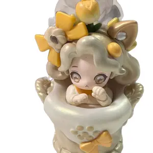 Momo-chan Miracle Garden Series Trendy Car Ornament Cute Girl Figurine Blind Box