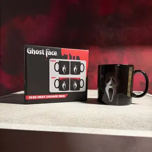 Scream – Ghostface 15oz Heat Reveal Coffee Mug